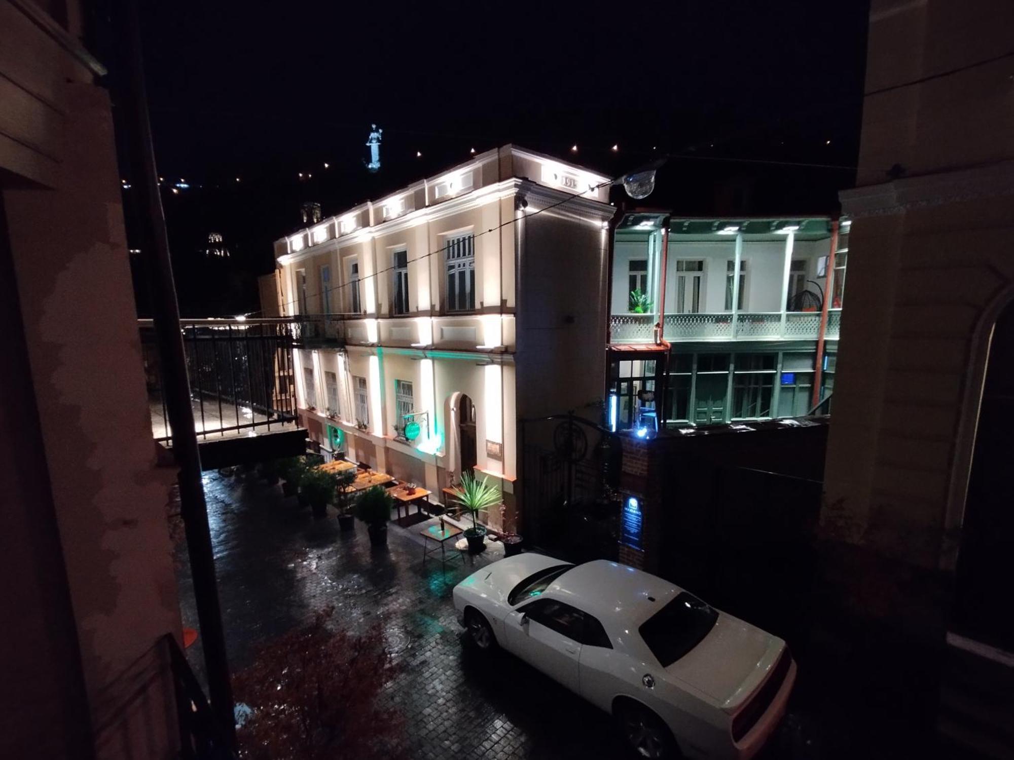 La Maison #7 Tbilisi Exterior photo